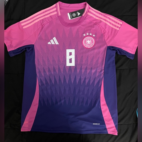 Kroos #8 Germany Away Gradient Soccer Jersey Euro 2024 Pink Purple - Picture 2 of 5